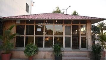 Facciata della struttura