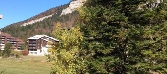 Wifi, ski-in/ski-out & foot of the slopes, 1st floor, balcony, tv, 30m², Villard de Lans