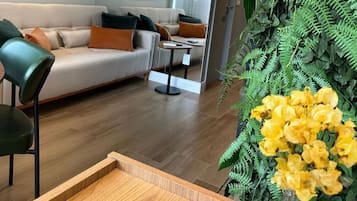 Family Apartment | Living area | TV