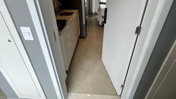 Basic Studio | Interior