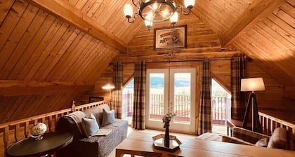 Group lodge with hot tub and fire pit