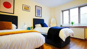 Apartment | 2 bedrooms, iron/ironing board, free WiFi, bed sheets