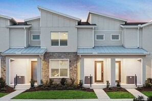 Exterior - Vivian's View | Chic Home w Luxe Amenities, Theme BR & Huge LR/DR - Near Airport (Orlando)