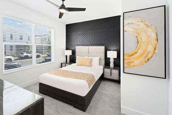 5 habitaciones, tabla de planchar con plancha, wifi y ropa de cama