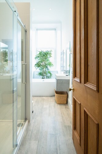 Stylish West End Apartment in Glasgow