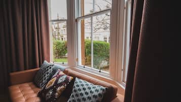 Televisión y oficina