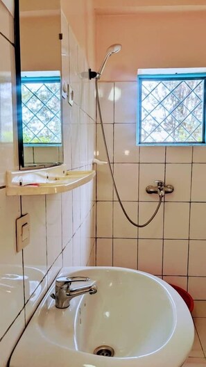 Basic Single Room | Free WiFi - Bethany Investment Group-Kiyovu Branch (Kigali)