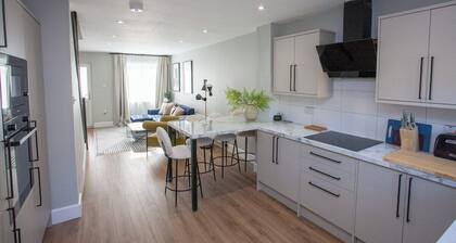 Modern Oasis in Prime Location