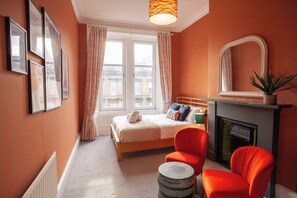 3 chambres, fer et planche à repasser, lit parapluie, Wi-Fi