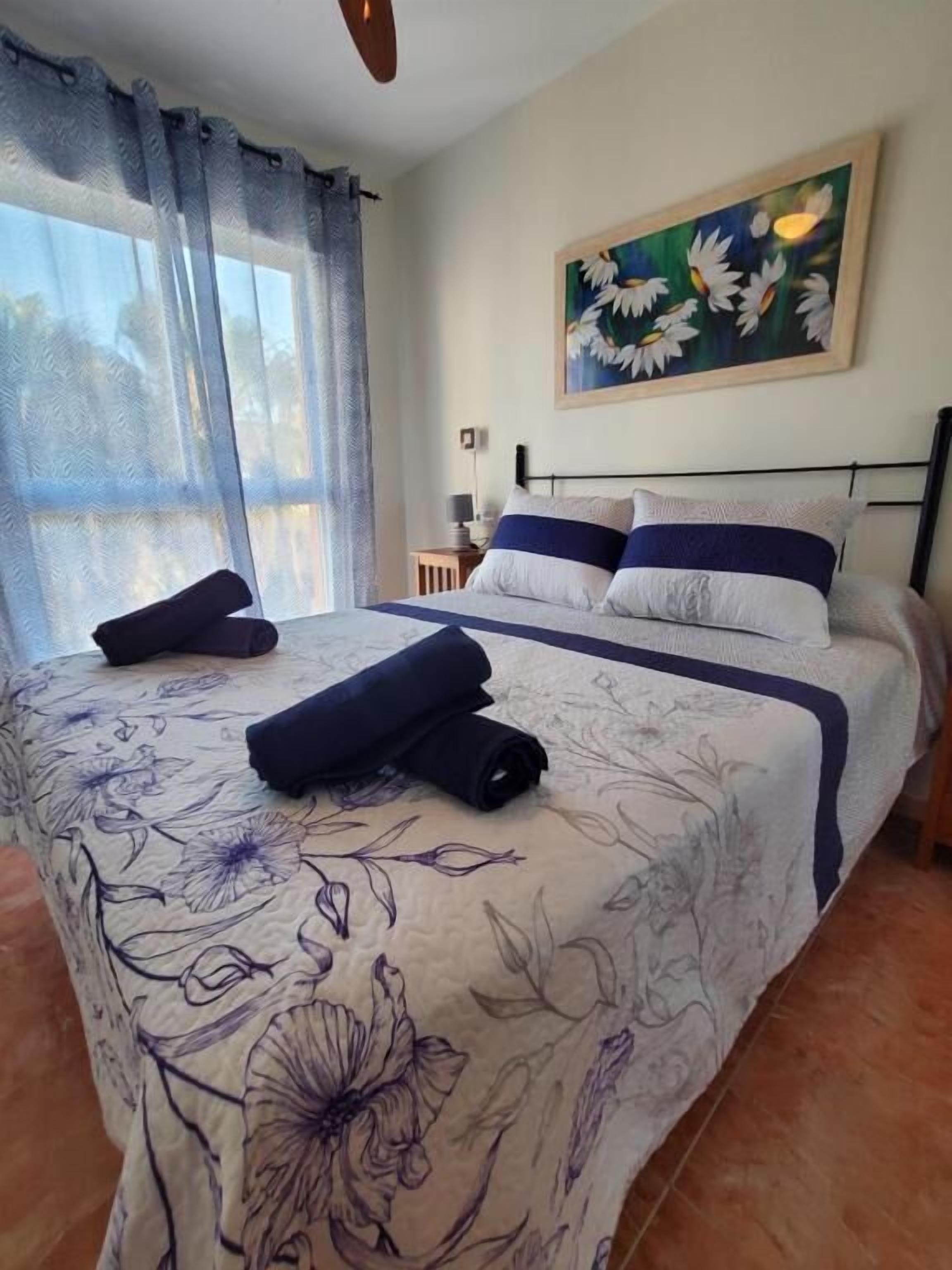 2 bedrooms, WiFi, bed sheets