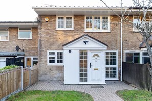 House | Exterior detail