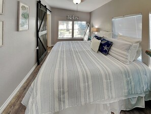 3 bedrooms, WiFi, bed sheets