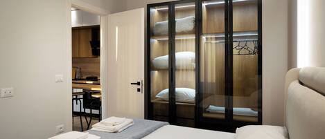 1 chambre, fer et planche à repasser, Wi-Fi, draps fournis