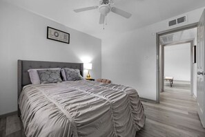 1 soveværelse, strygejern/strygebræt, Wi-Fi