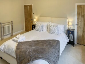 2 bedrooms, WiFi (free), bed sheets - 2 bedroom accommodation in Barnard Castle (Barnard Castle)