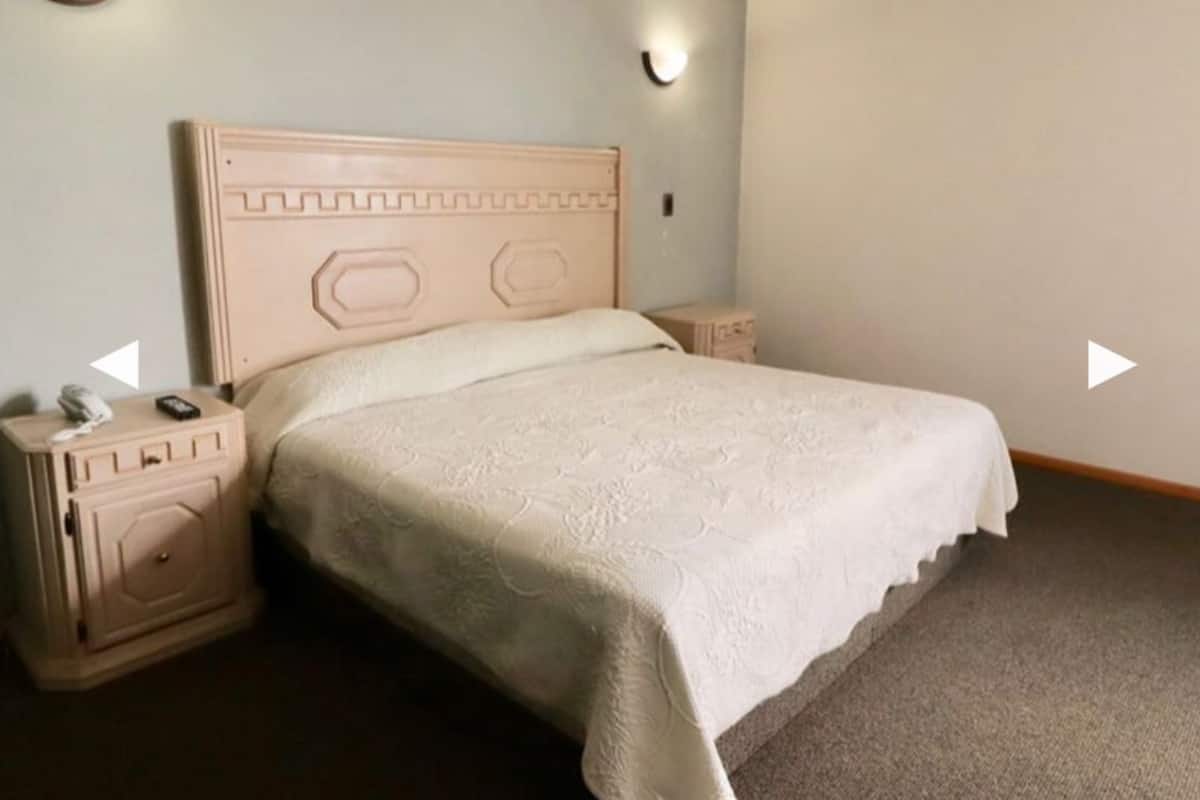 Comfort Suite, City View