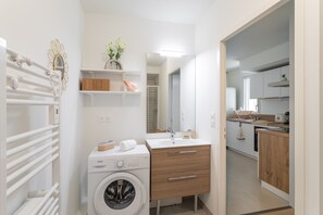 Hair dryer, towels
