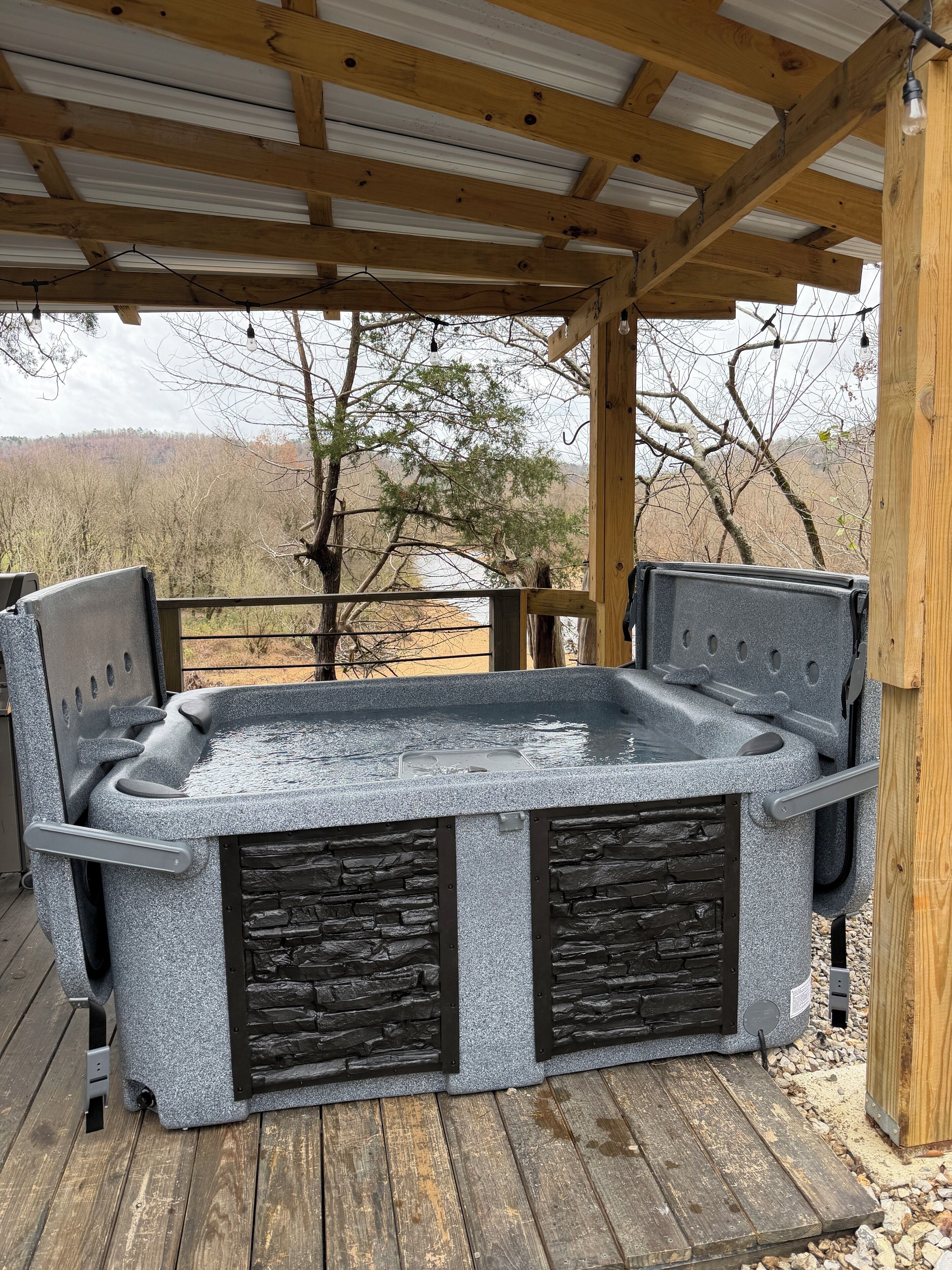室外 SPA 浴池