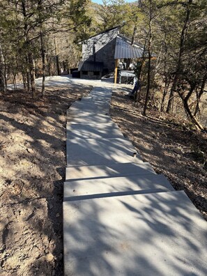 Uklassifisert bilde, 2 av 16, knapp