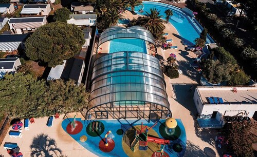 ZEcamping 5* animé 2km plage espace aquatique locatif 28m2