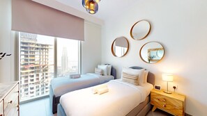 2 chambres, fer et planche à repasser, Wi-Fi gratuit, draps fournis