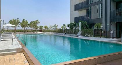 Stunning 2 Bed l Private Balcony l Creek Harbour