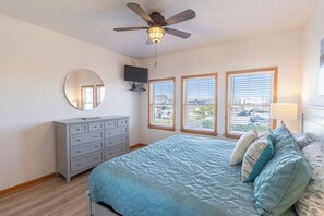 3 Schlafzimmer, Bügeleisen/Bügelbrett, WLAN, Bettwäsche