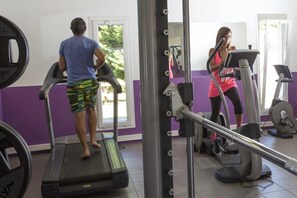 Fitness facility - ZEcamping 4* animé toboggans locatif 28m2 8 pers (Parentis-en-Born)