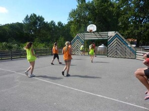 Sport court