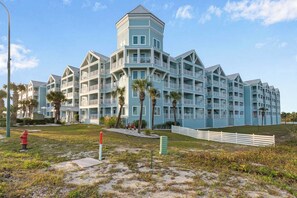 Exterior - 🌴Steps to Beach | Community Pool | Private Balcony | Grand Caribbean 422🌊 (Orange Beach)