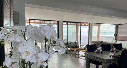 Ocean view by Charmes - Penthouse