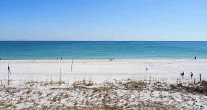 🌊Gulf Front with Gorgeous Views | Seaside Beach & Racquet Club 1315🌊