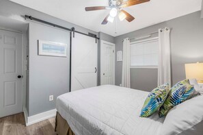 1 bedroom, iron/ironing board, free WiFi, bed sheets - 🌴Gulf Front with Gorgeous Views | Seaside Beach & Racquet Club 3305🌴 (Orange Beach)