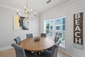 Dining - 🌊Fabulous Amenities | Close to Beach | Summer Salt 24235🌊 (Orange Beach)