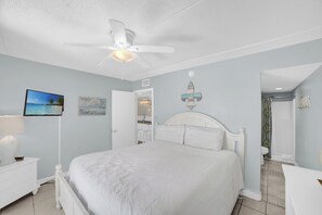 2 chambres, fer et planche Ă repasser, Wi-Fi gratuit, draps fournis