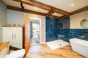 Shower, towels