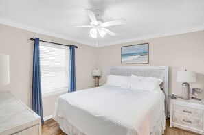 2 Schlafzimmer, BĂŒgeleisen/BĂŒgelbrett, kostenloses WLAN, BettwĂ€sche
