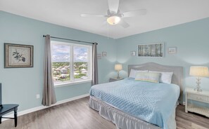 2 soverom, strykejern/-brett, wi-fi (inkludert) og sengetøy