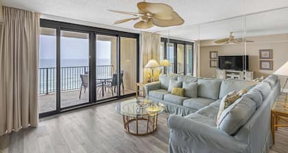 ⭐Wind Drift 702E | Gulf Front with Gorgeous Views | Walk to Beach⭐