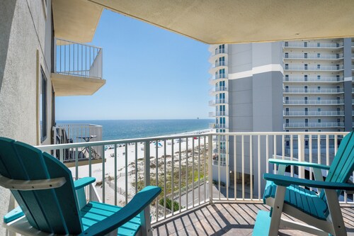 🌞🐚Gulf Front 2BR w/ Wraparound Balcony | Outdoor Pool | The Whaler B6🐚🌞