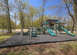 Children's area - Pocono Summit Lake House | Game Room | Fire Pit (Pocono Summit)