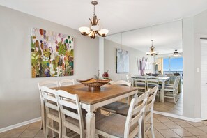 Dining - 🌊Windward Pointe 1002 | Gulf Front | Awesome Amenities🌊 (Orange Beach)