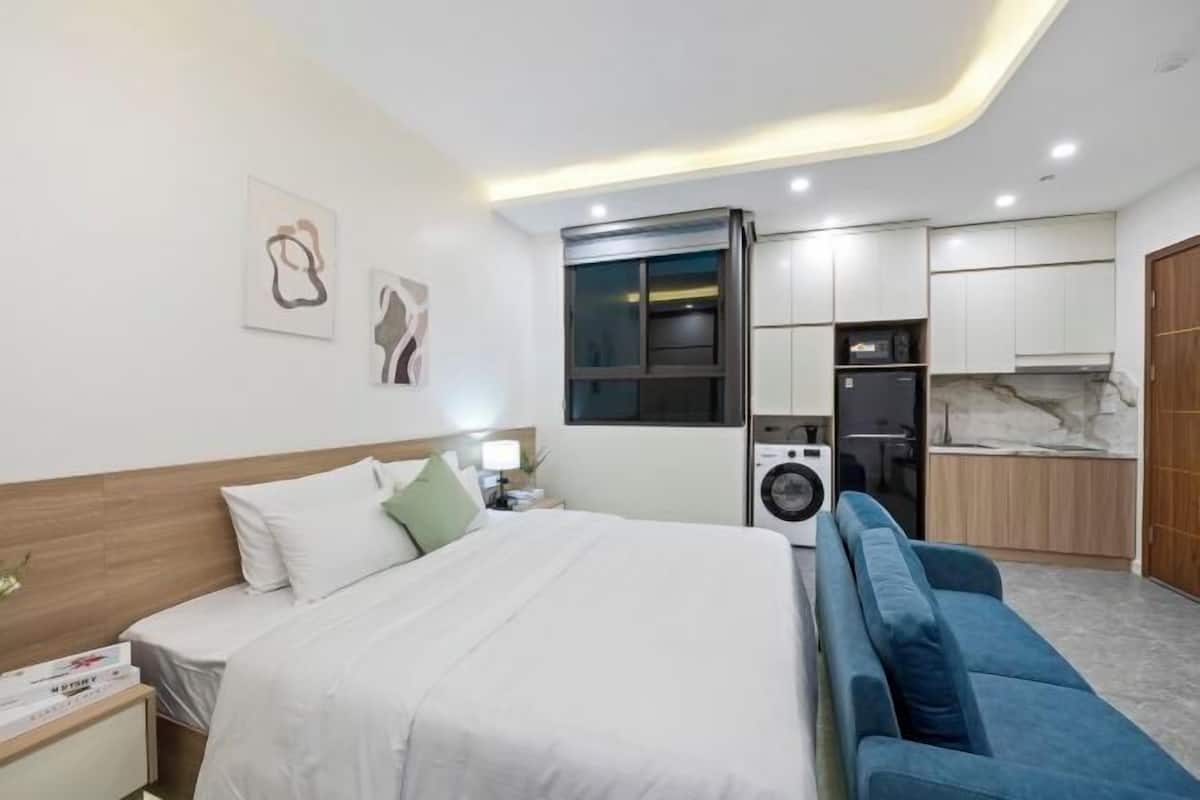 Premium bedding, down duvets, memory-foam beds, free minibar items