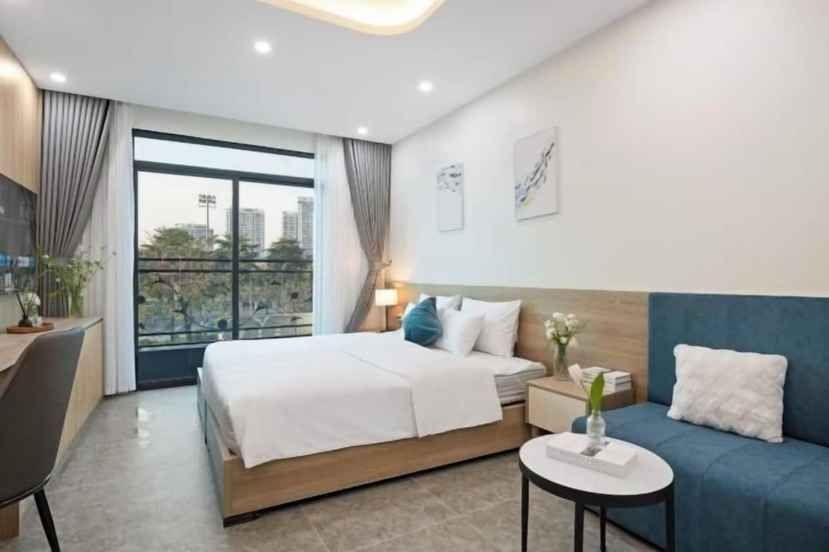 Premium bedding, down duvets, memory-foam beds, free minibar items