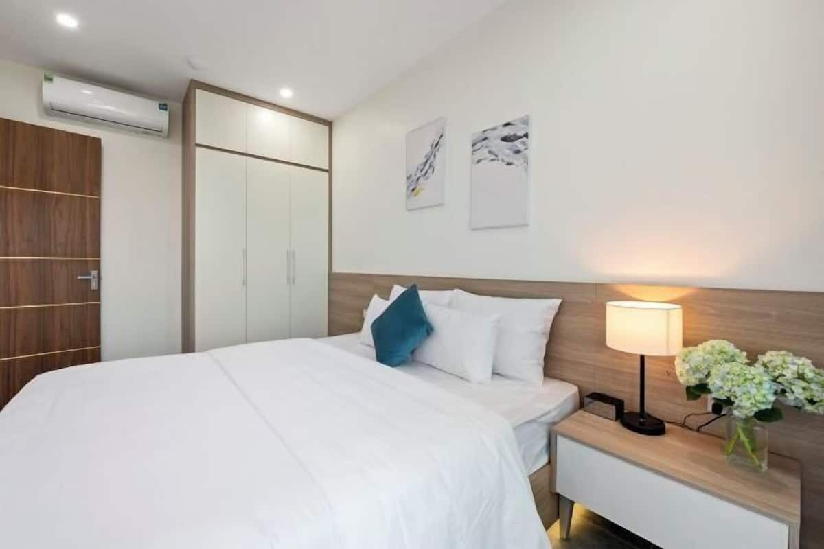 Ropa de cama de alta calidad, cubrecamas y colchones con efecto memoria