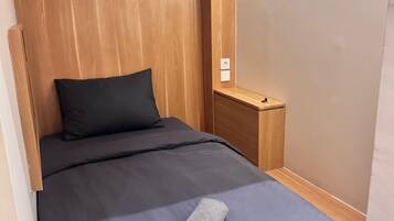 Single Room | Free WiFi