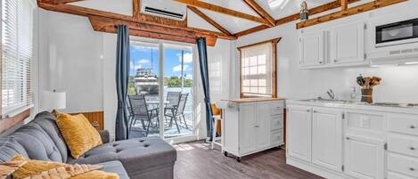 Chambre Deluxe double, 2 chambres, vue sur la marina | Cuisine privée