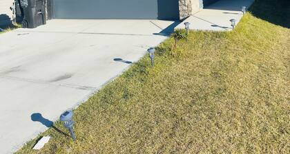 Cozy, 2BR apt., fully furnished!