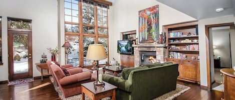 Smart-TV, Kamin