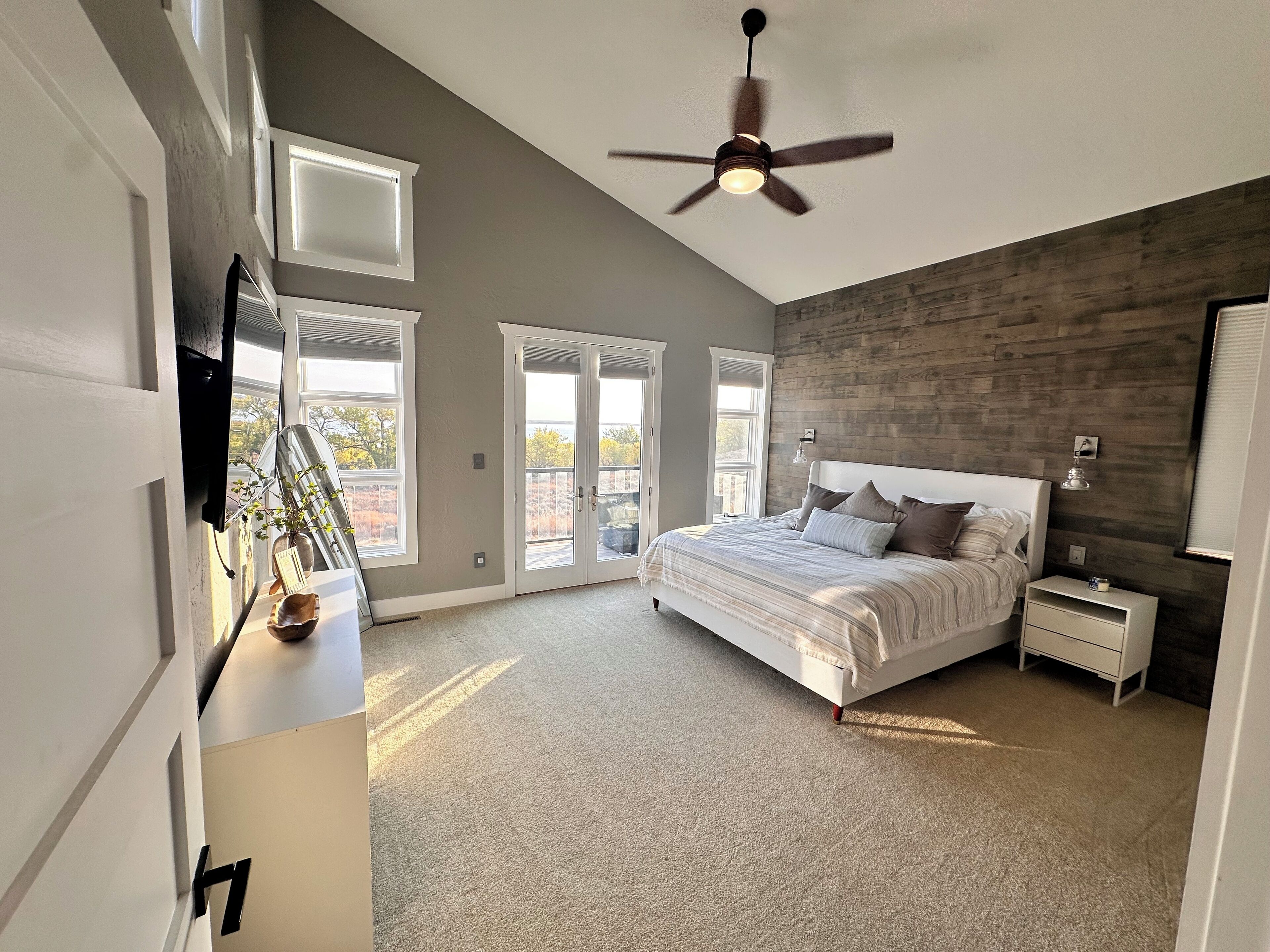 5 habitaciones, wifi y ropa de cama 